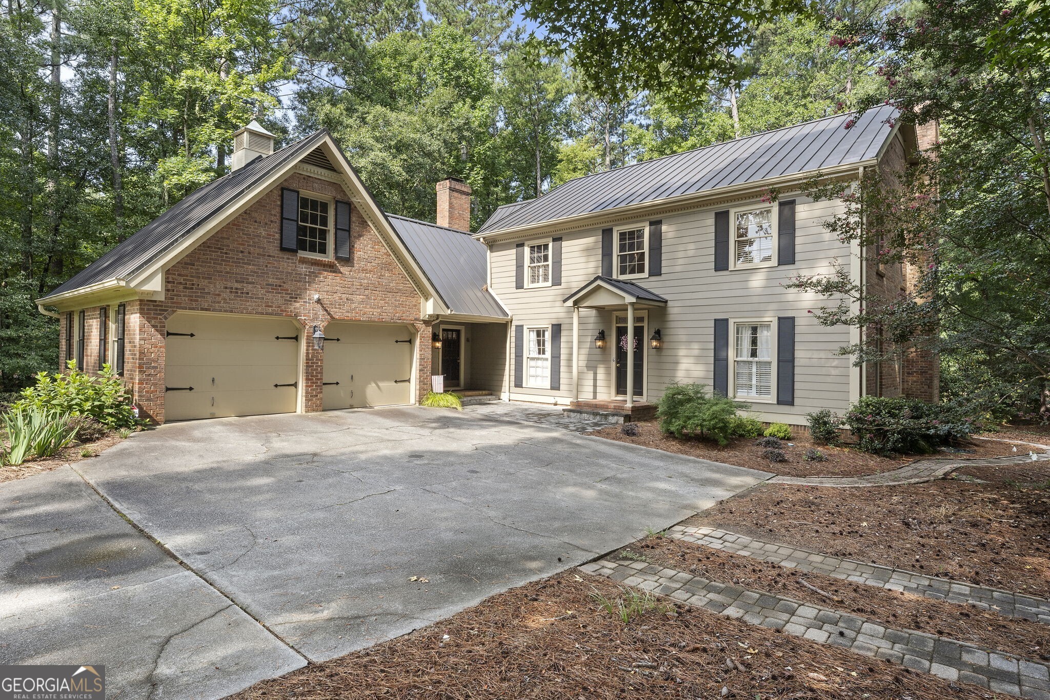 1249 Centenary Ridge Property Photo 4