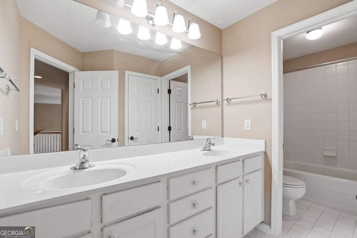 855 Freedom Way Property Photo 15