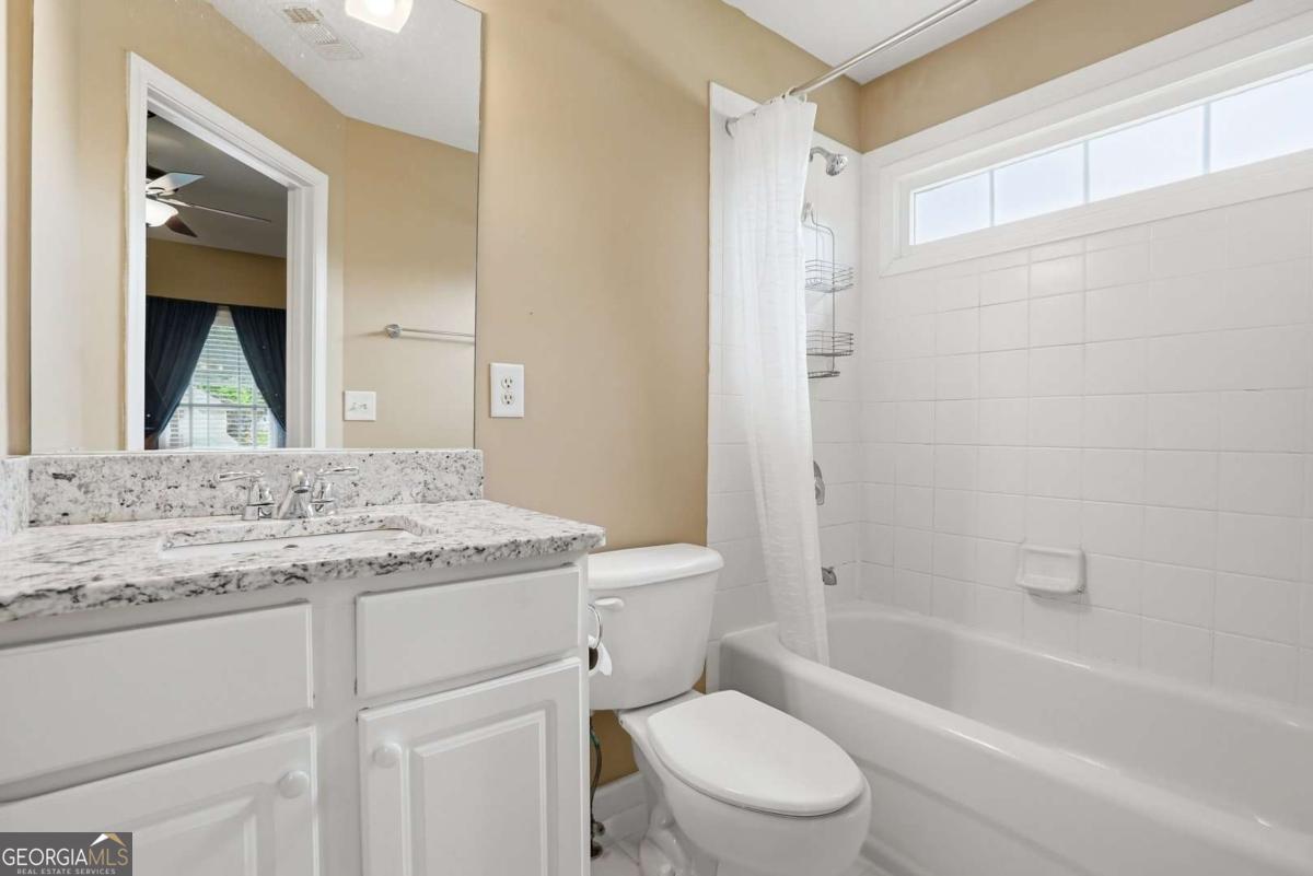 855 Freedom Way Property Photo 18