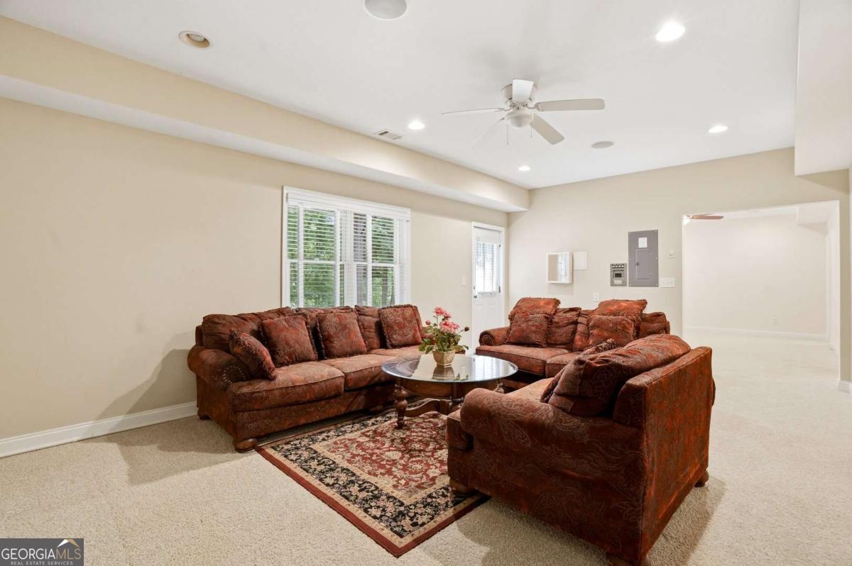 855 Freedom Way Property Photo 23
