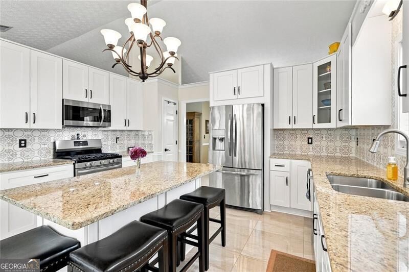 1003 Noble Oak Court Property Photo 13