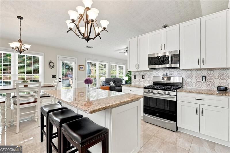 1003 Noble Oak Court Property Photo 14