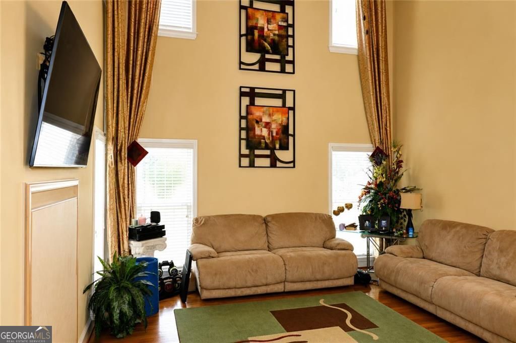 144 Chapel Ridge Drive Property Photo 10