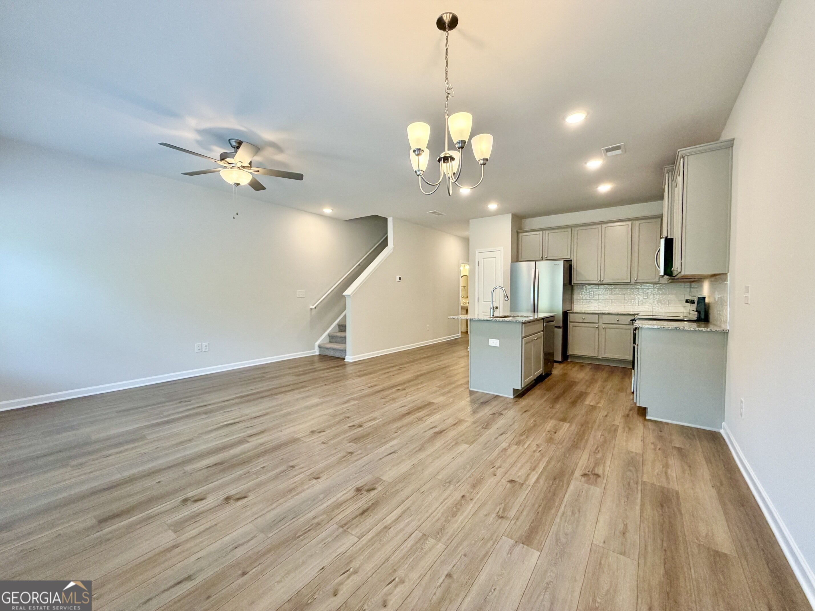129 Jaxton Street Property Photo 3
