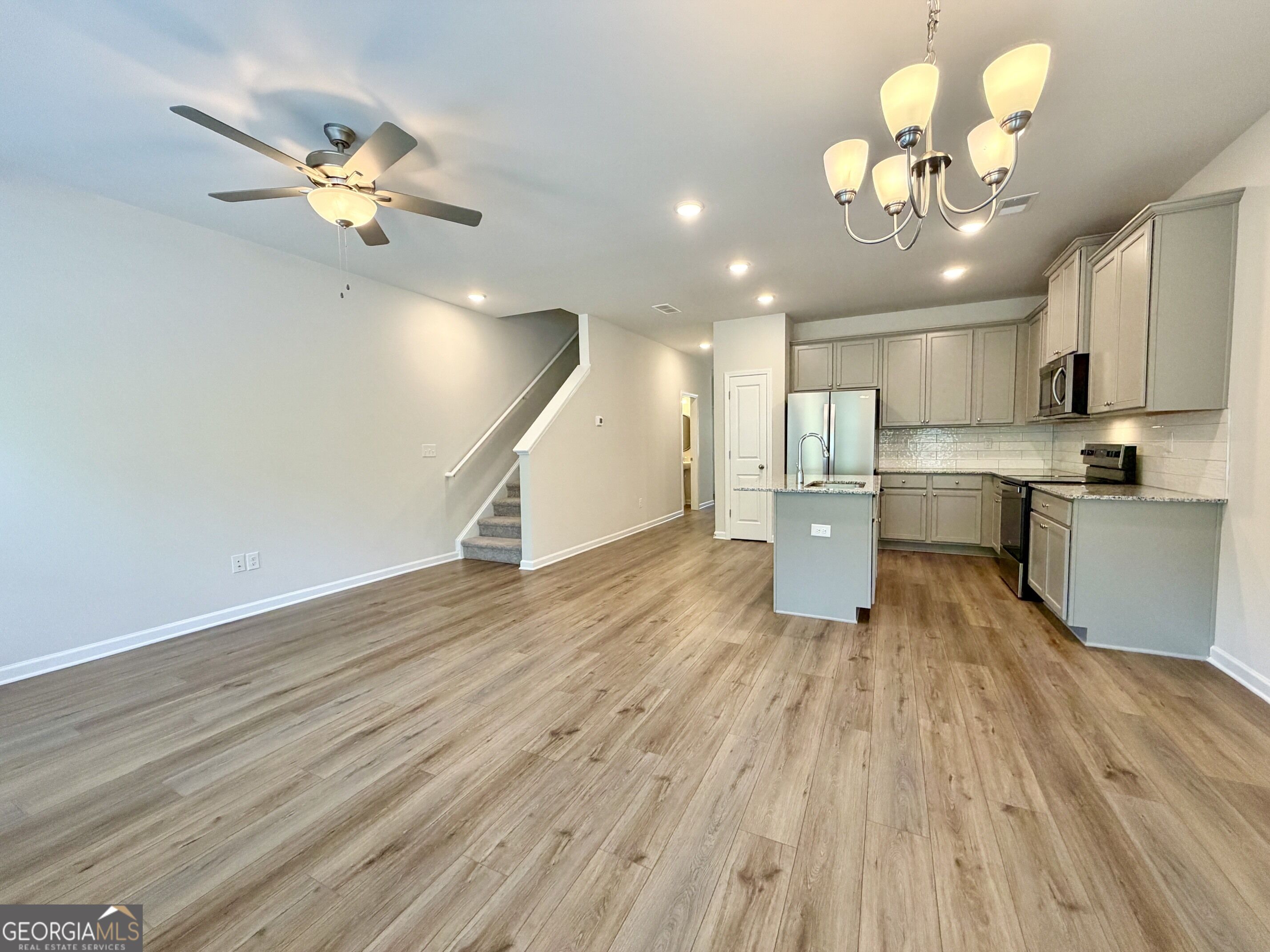 129 Jaxton Street Property Photo 4