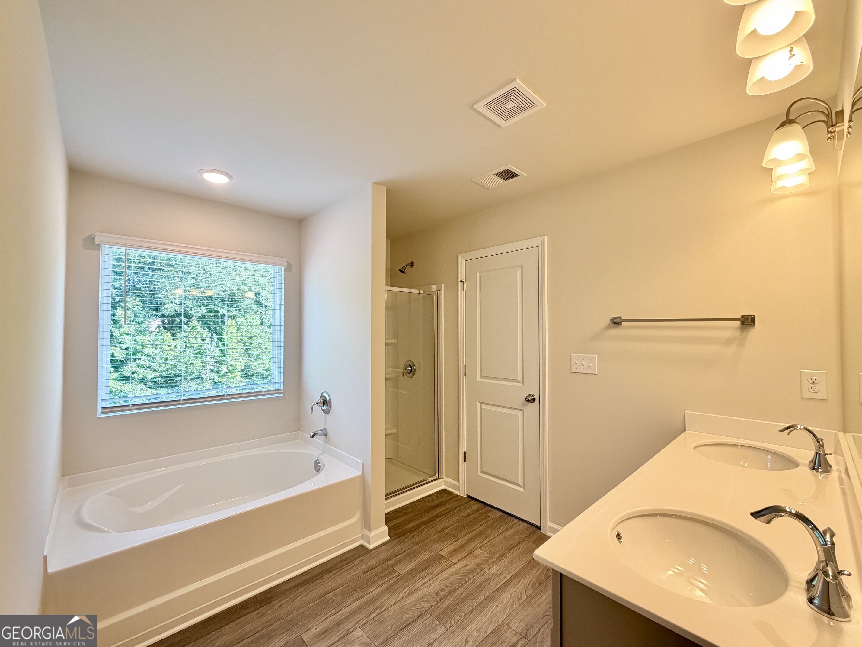 129 Jaxton Street Property Photo 21