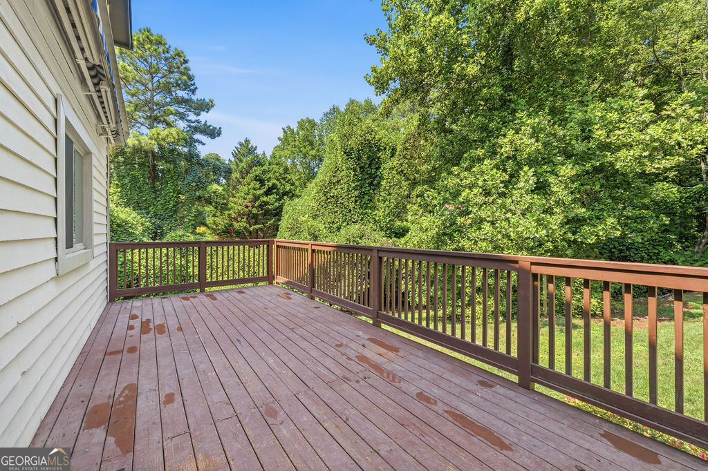 9630 Pine Thicket Way Property Photo 28