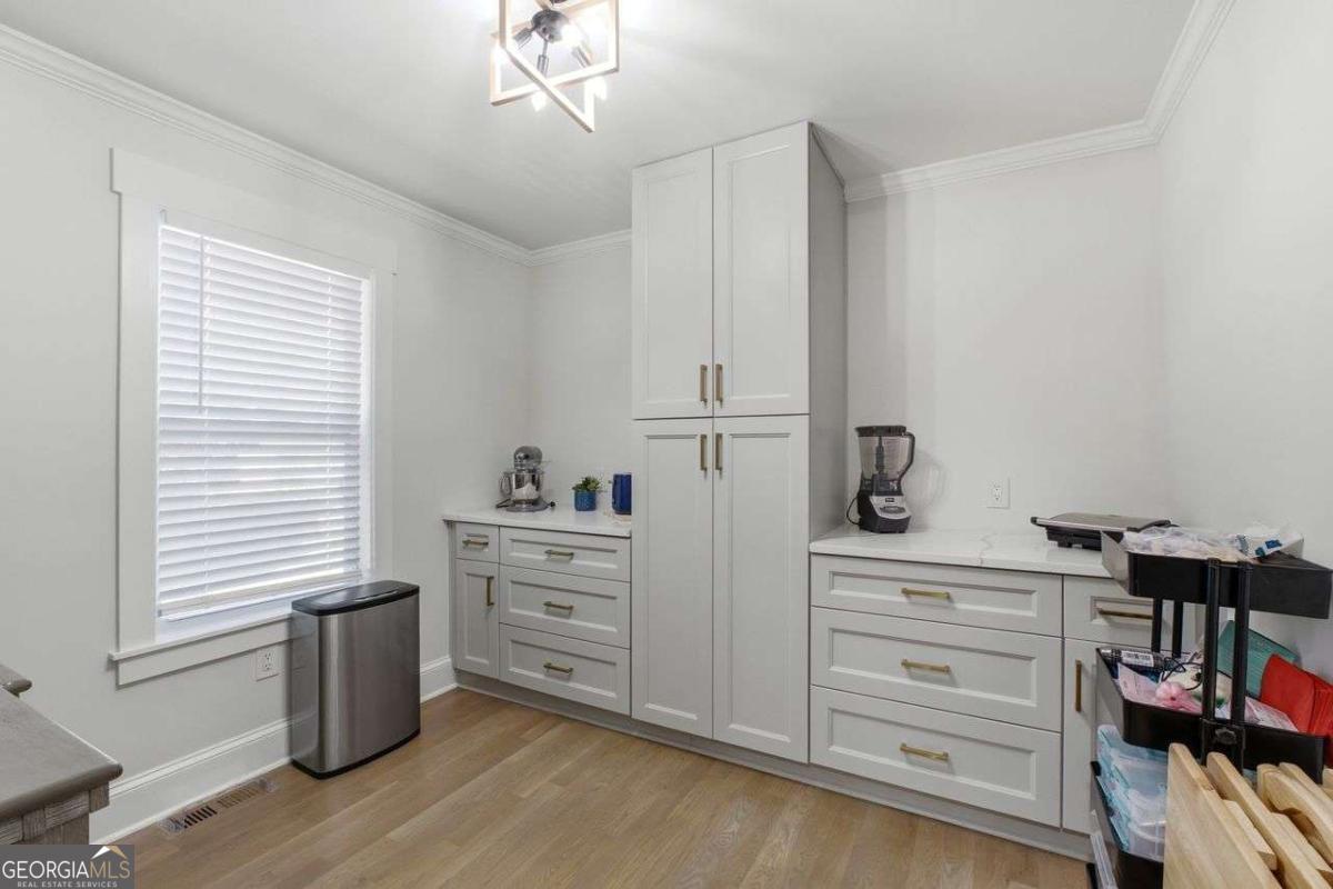 4765 Julian Way Property Photo 16