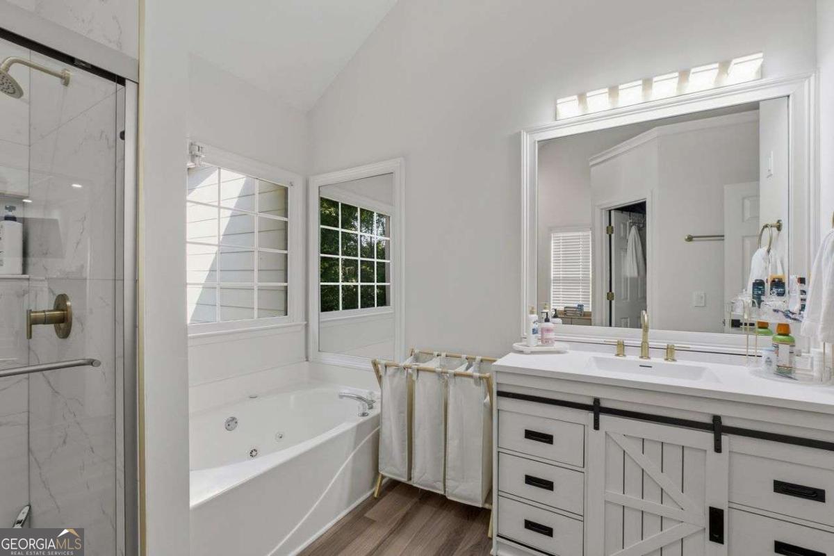 4765 Julian Way Property Photo 22