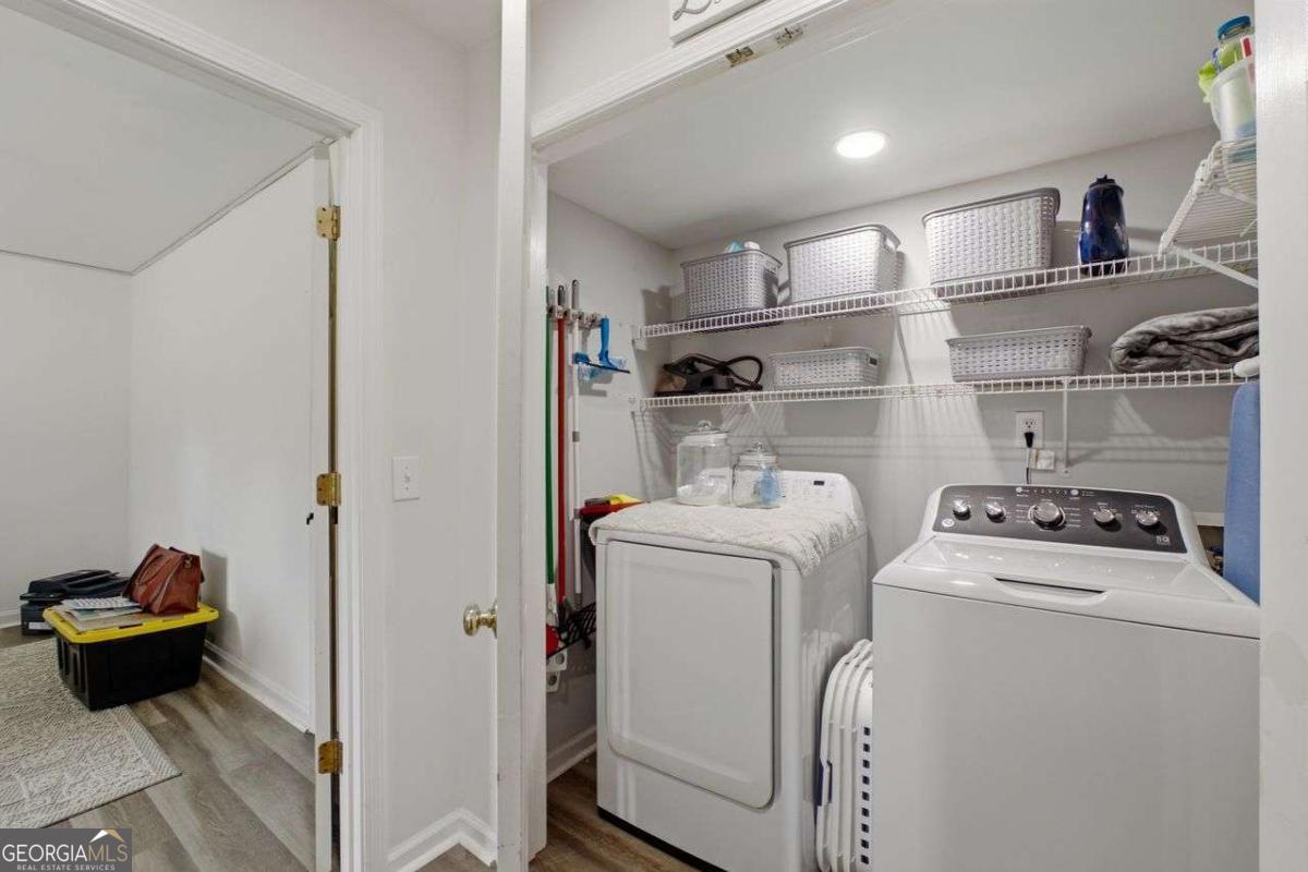 4765 Julian Way Property Photo 29