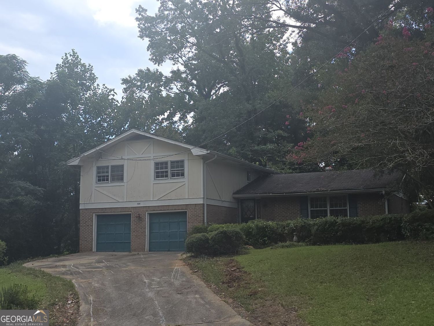 525 S Rays Road Property Photo 1