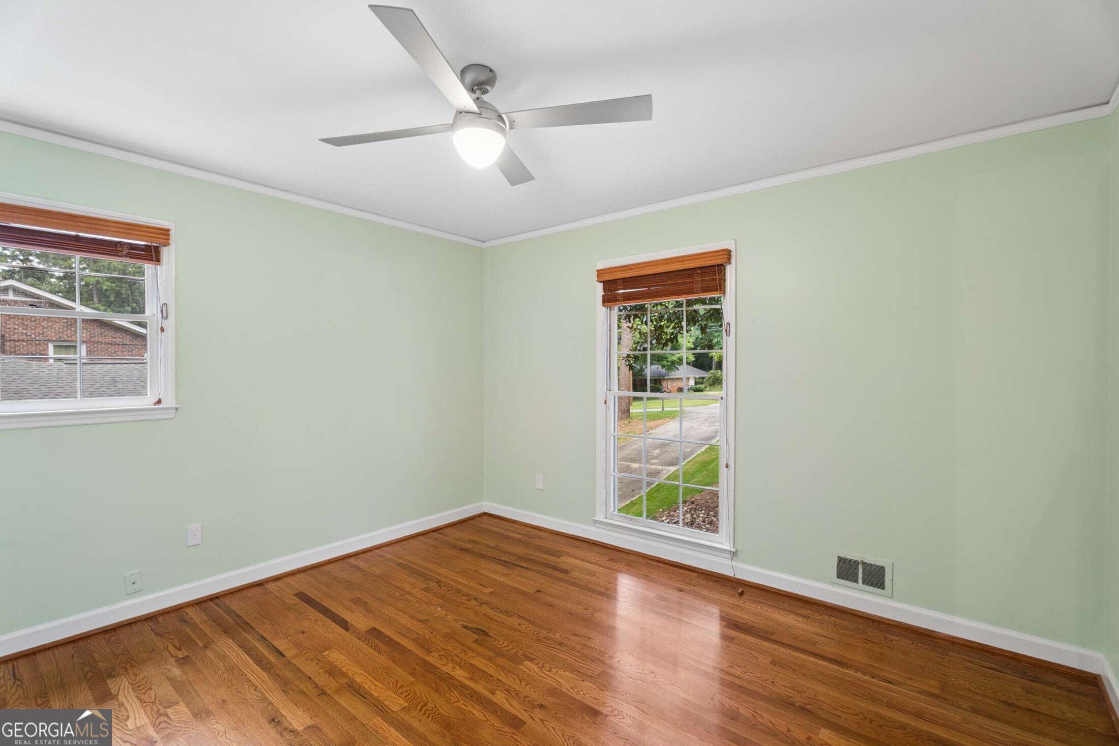 2724 Cravey Drive Property Photo 33