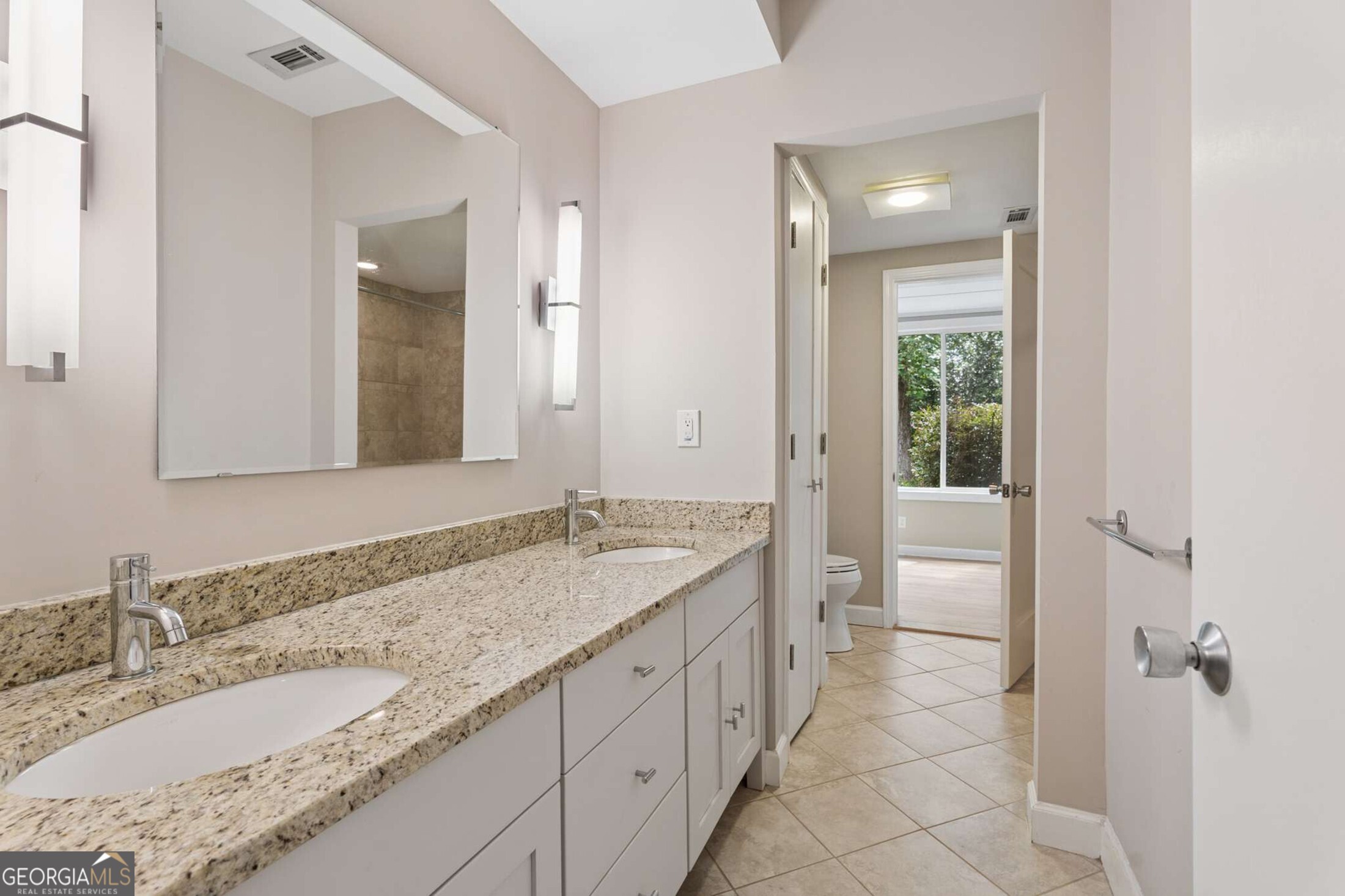 2724 Cravey Drive Property Photo 43