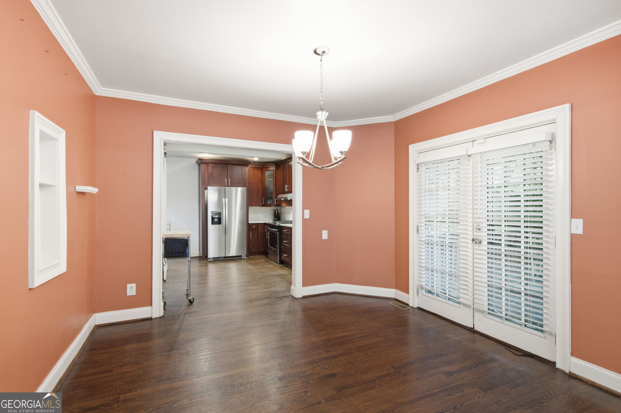 1669 Emerald Avenue Sw Property Photo 8