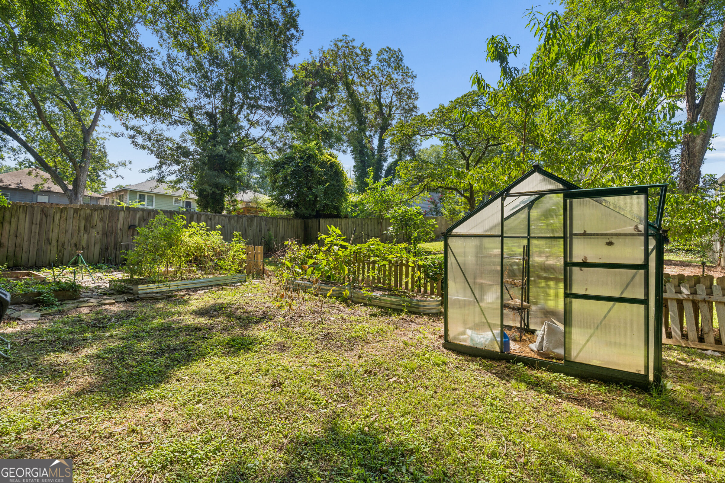 645 Lexington Avenue Sw Property Photo 35