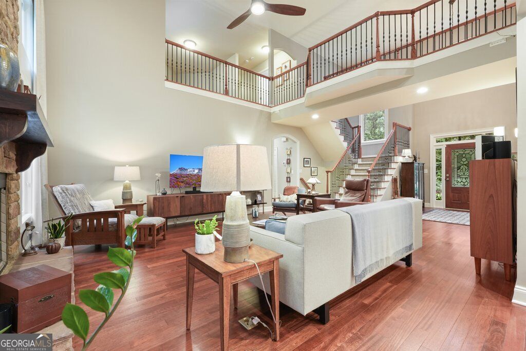 241 Morning Mist Way Property Photo 16