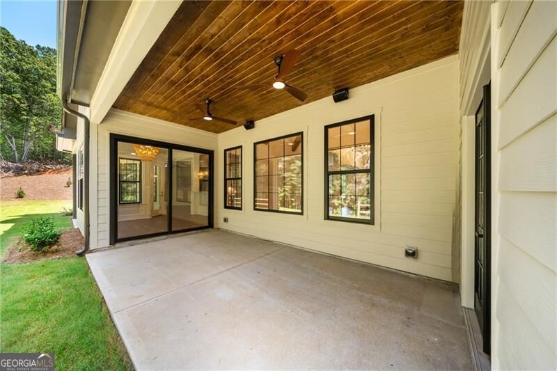 146 Lakeside Drive Property Photo 44