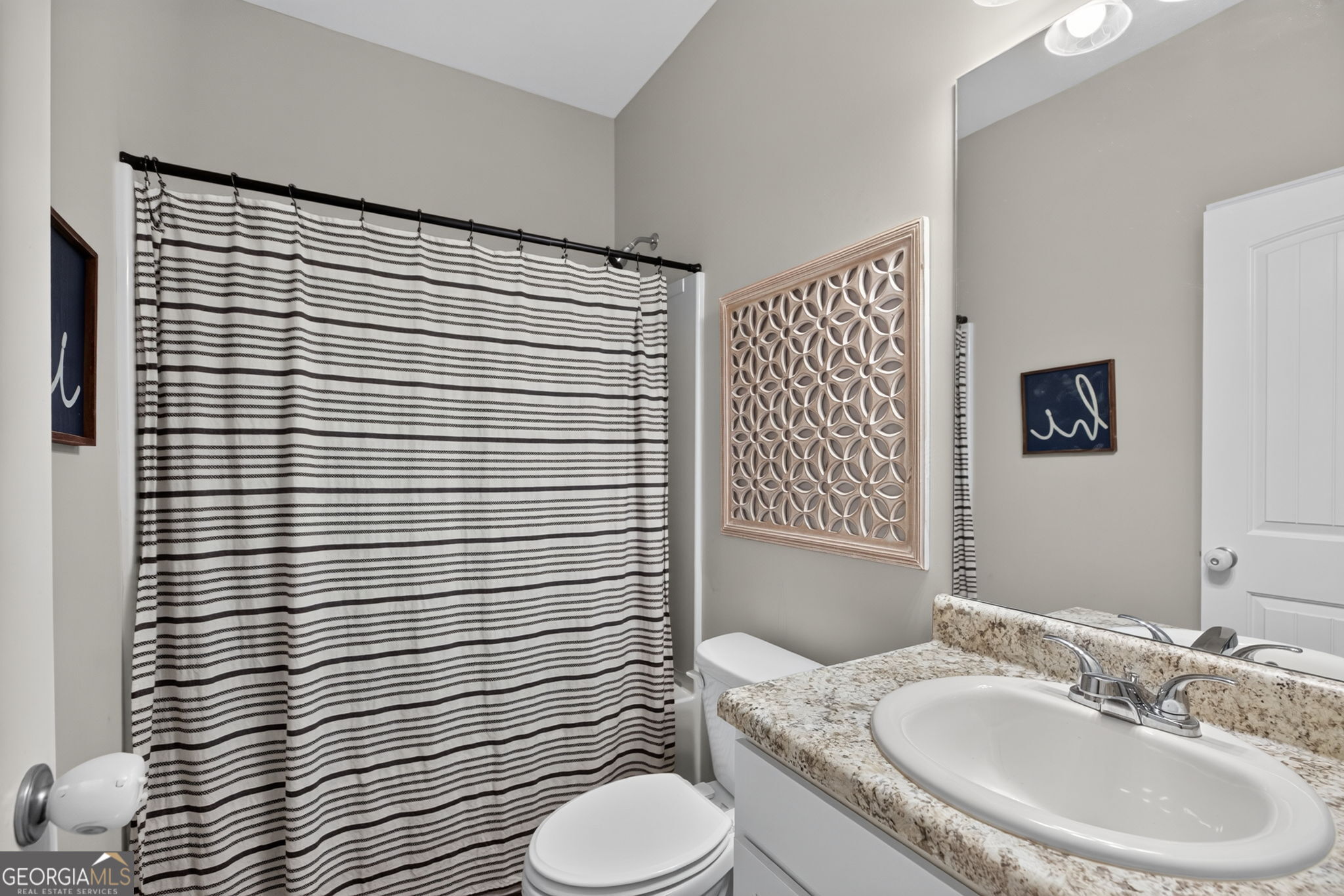 432 Clematis Court Property Photo 15
