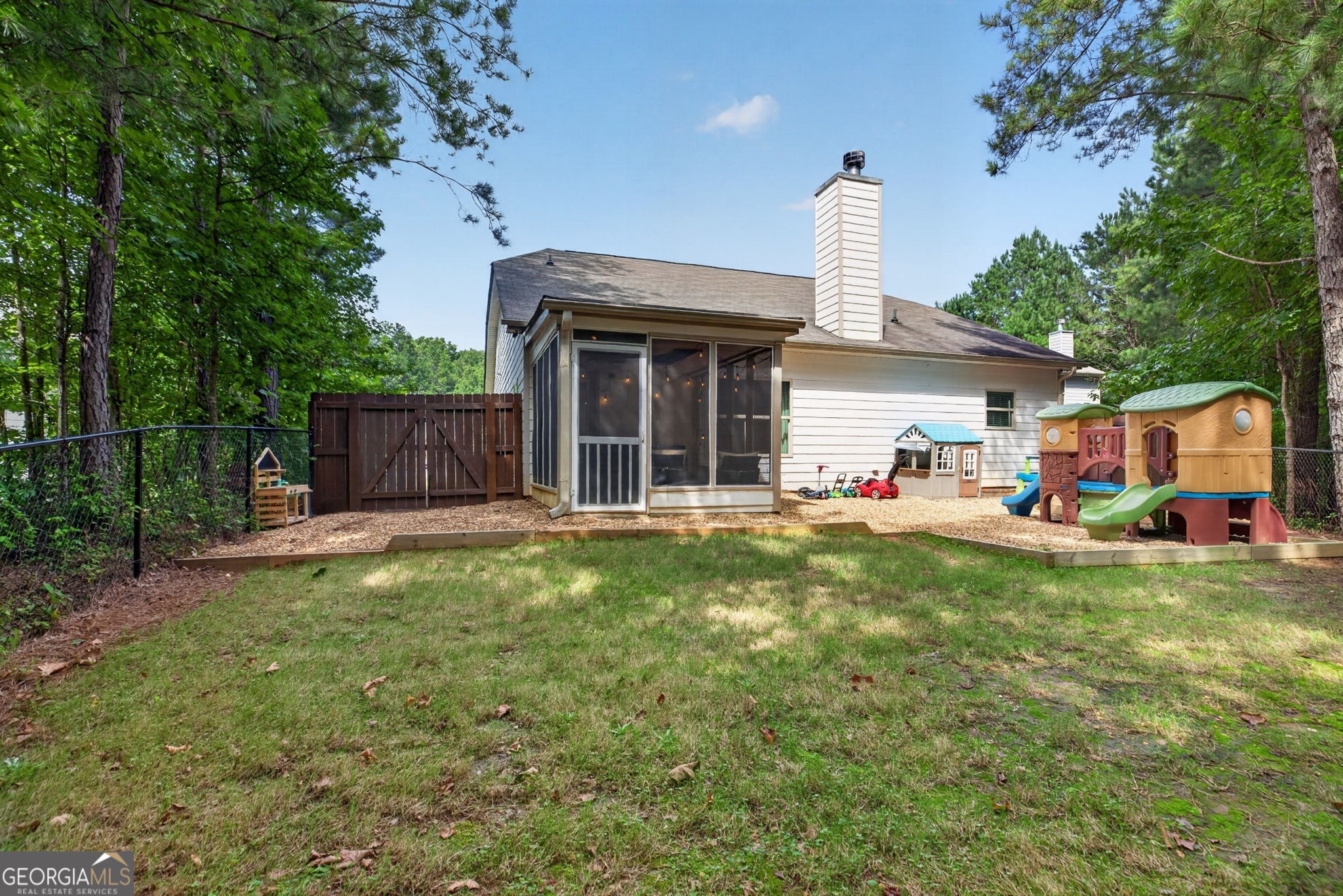 432 Clematis Court Property Photo 26