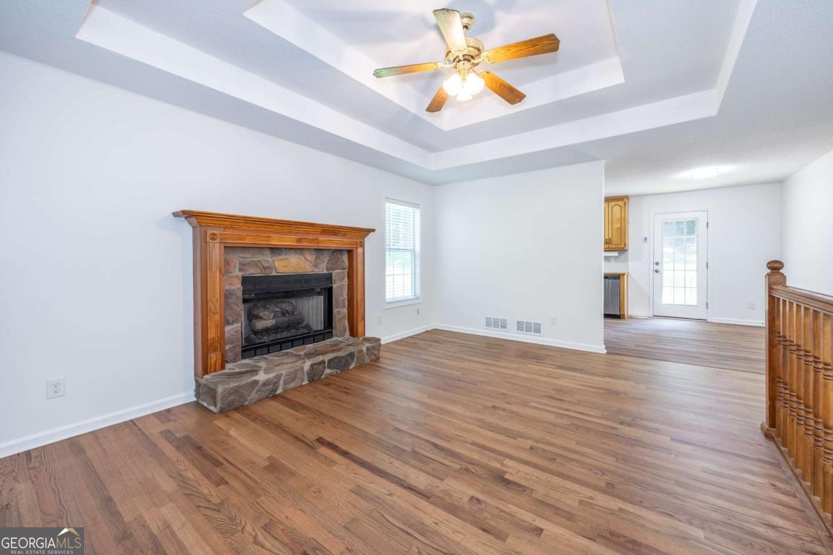 1230 Hobson Road Property Photo 7