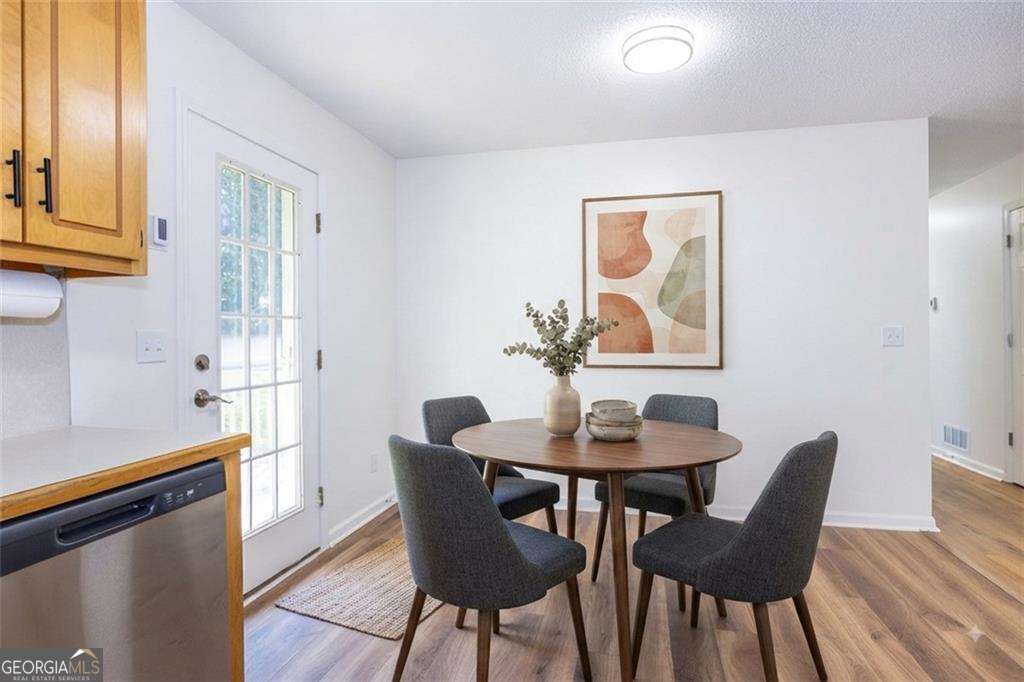 1230 Hobson Road Property Photo 11