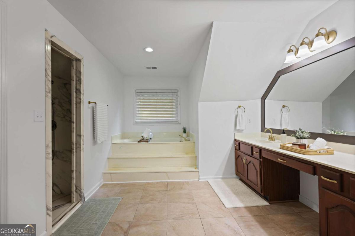 1024 Derby Run Nw Property Photo 24