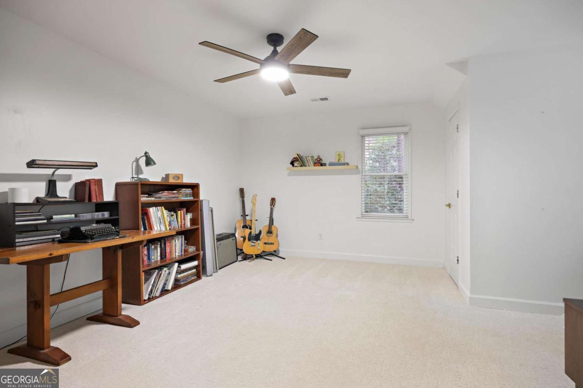 1024 Derby Run Nw Property Photo 31