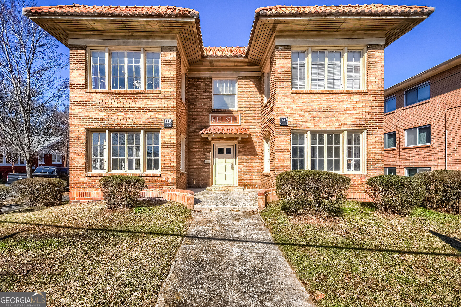 1445 Lucile Avenue SW Property Photo 1