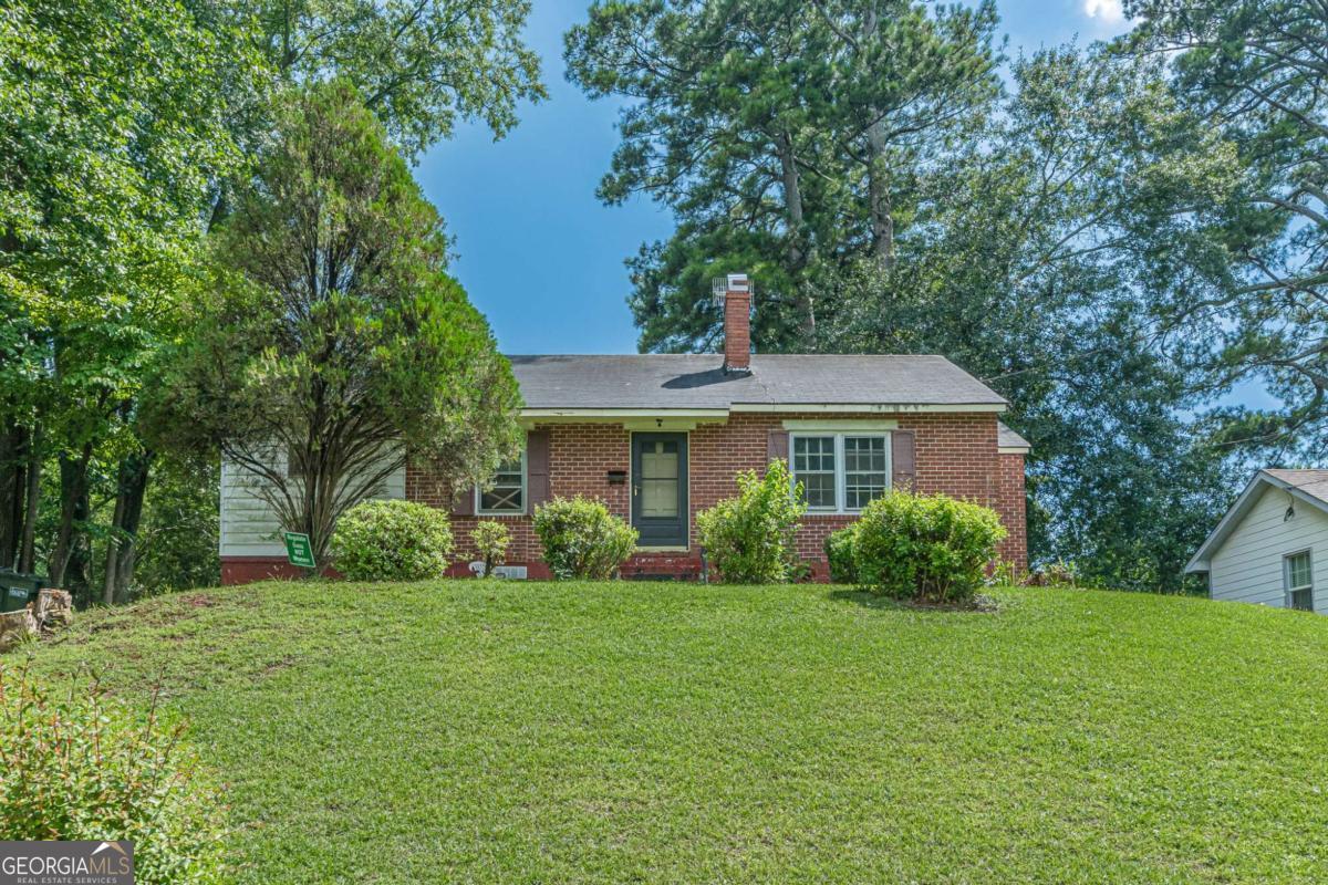 612 Cofield Drive Property Photo 1