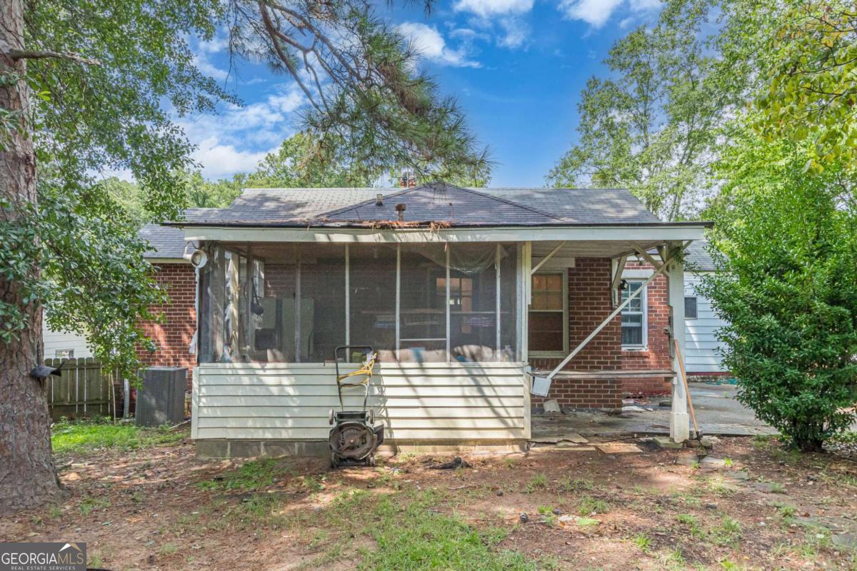 612 Cofield Drive Property Photo 4