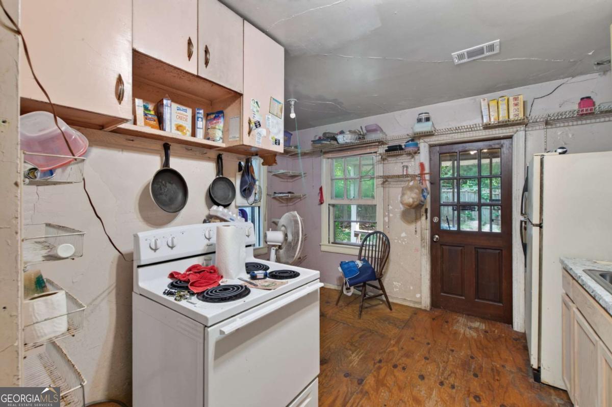 612 Cofield Drive Property Photo 15