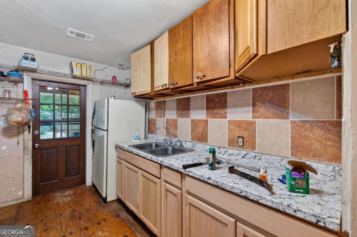 612 Cofield Drive Property Photo 16