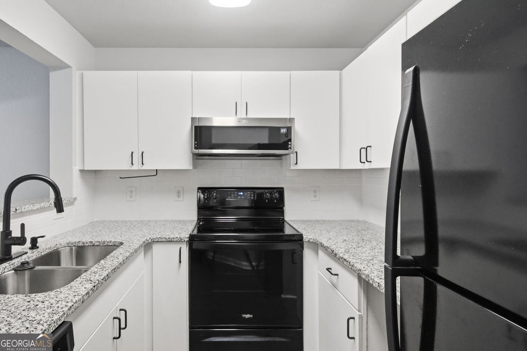 211 N Avenue # 1233 Property Photo 8