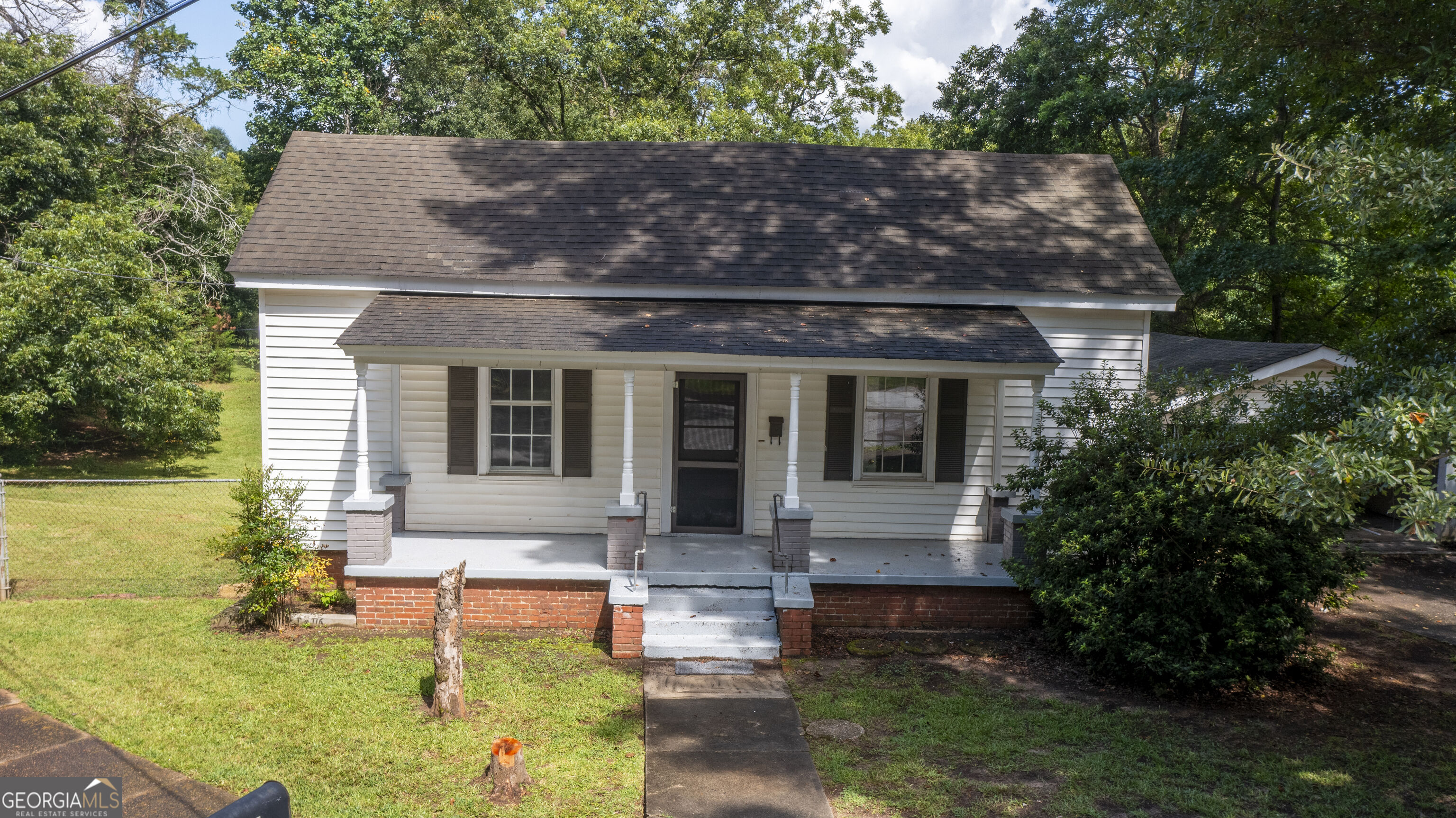 11 North Street Property Photo 1