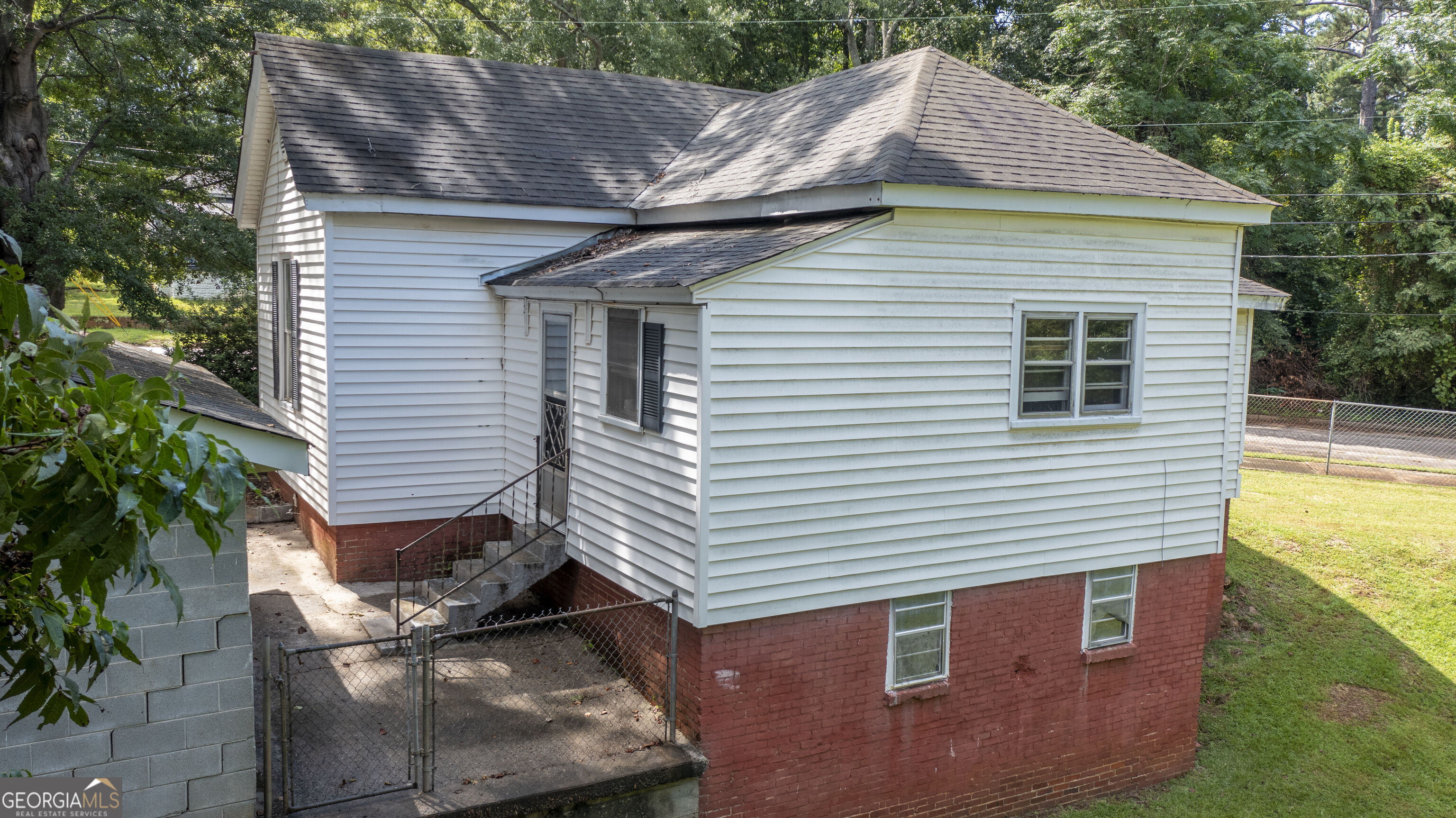 11 North Street Property Photo 26