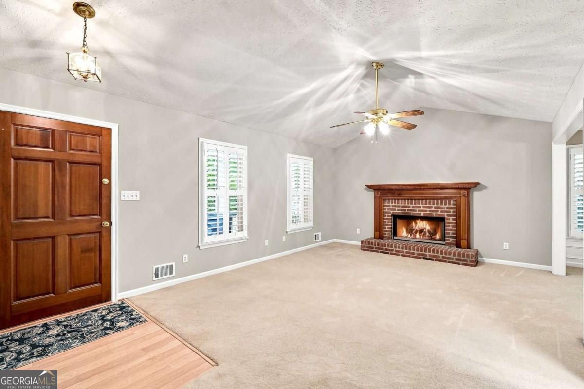 4816 Westbourne Drive Property Photo 5