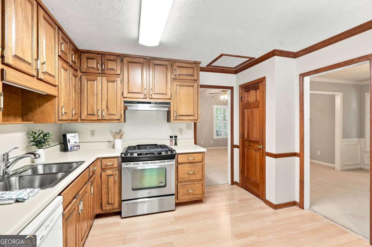 4816 Westbourne Drive Property Photo 12