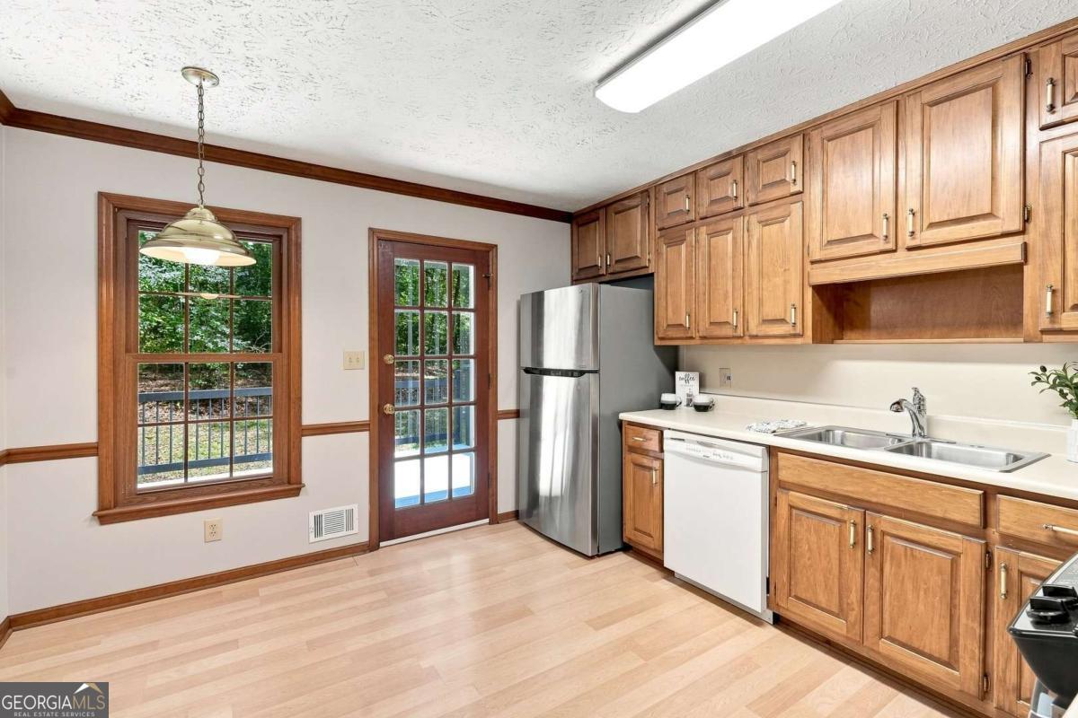 4816 Westbourne Drive Property Photo 13