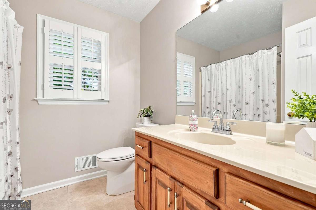 4816 Westbourne Drive Property Photo 21