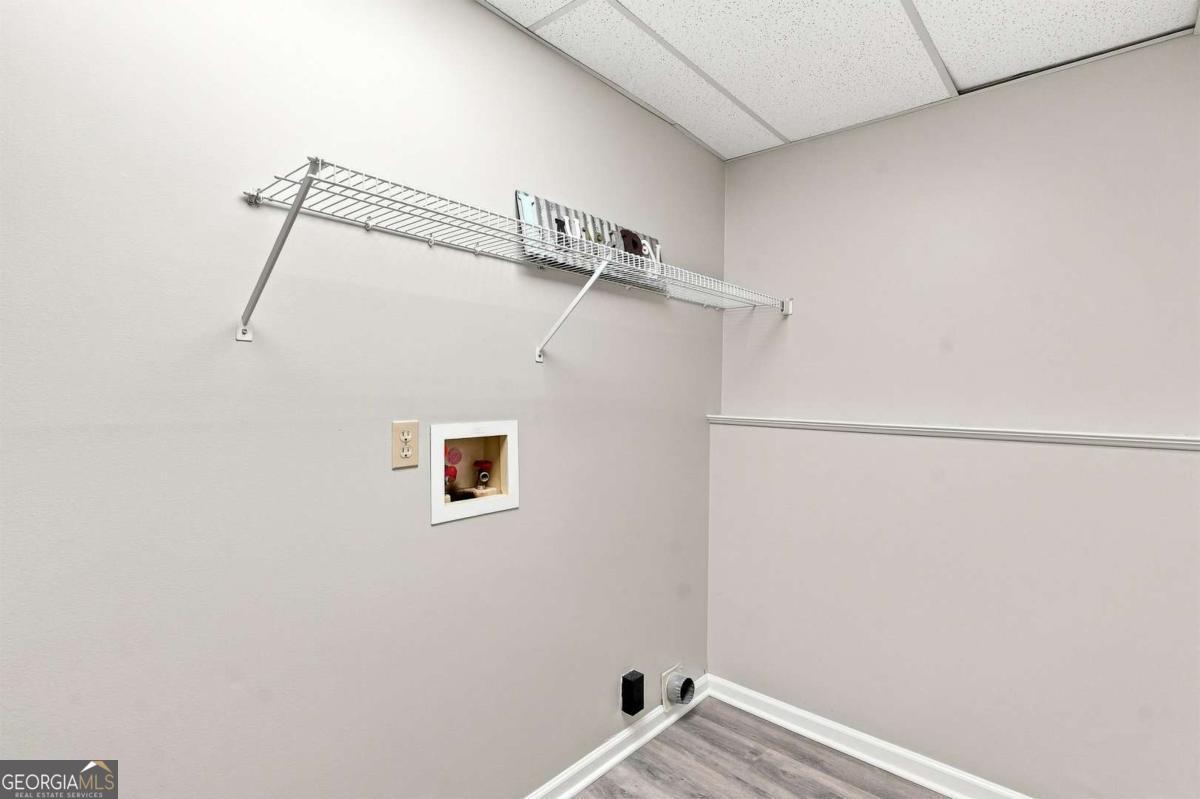 4816 Westbourne Drive Property Photo 24