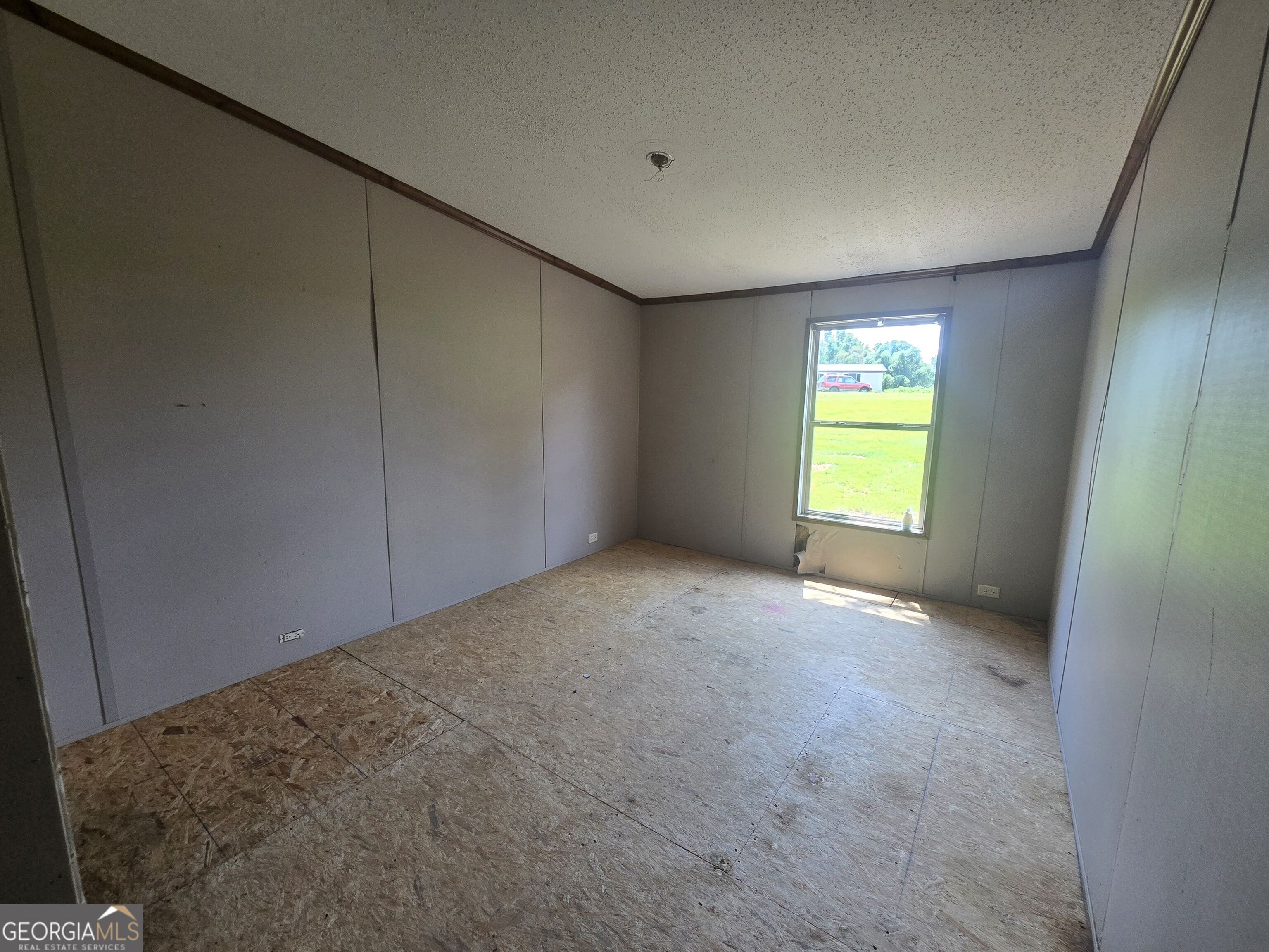 542 Nails Creek Crossing Property Photo 9
