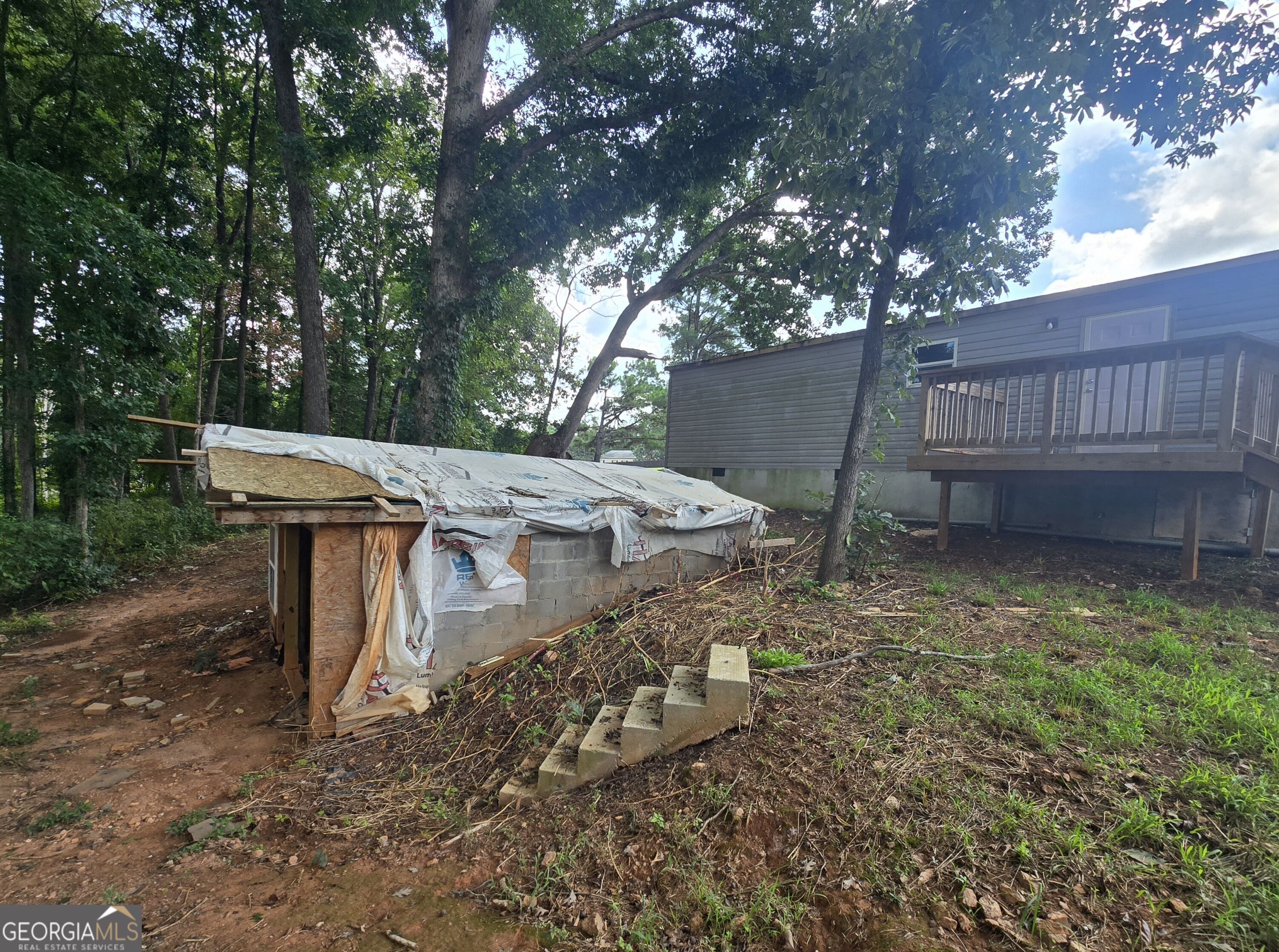 542 Nails Creek Crossing Property Photo 15