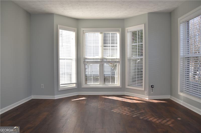 455 Madison Chase Drive Property Photo 3