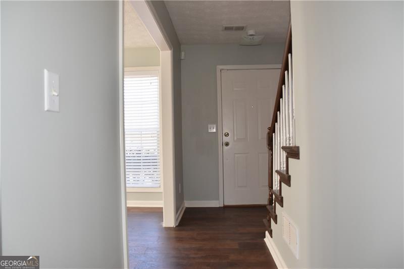 455 Madison Chase Drive Property Photo 5