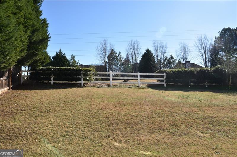 455 Madison Chase Drive Property Photo 14