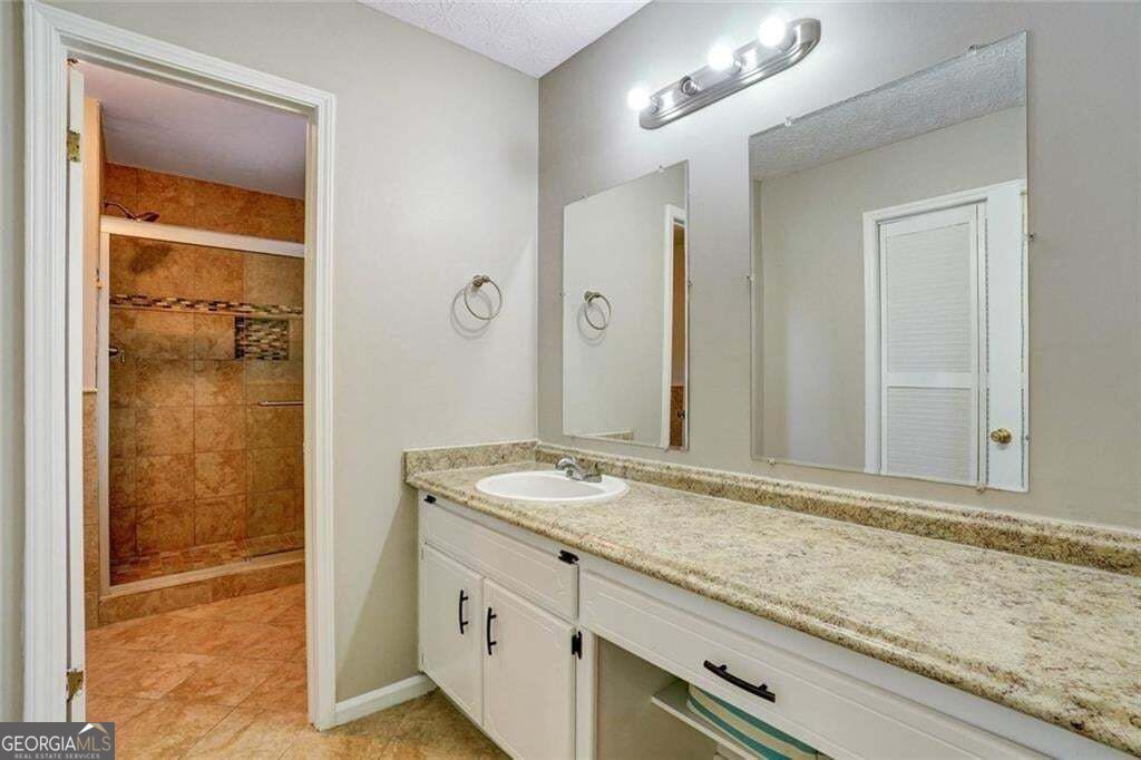 4831 Highpoint Drive Ne Property Photo 10