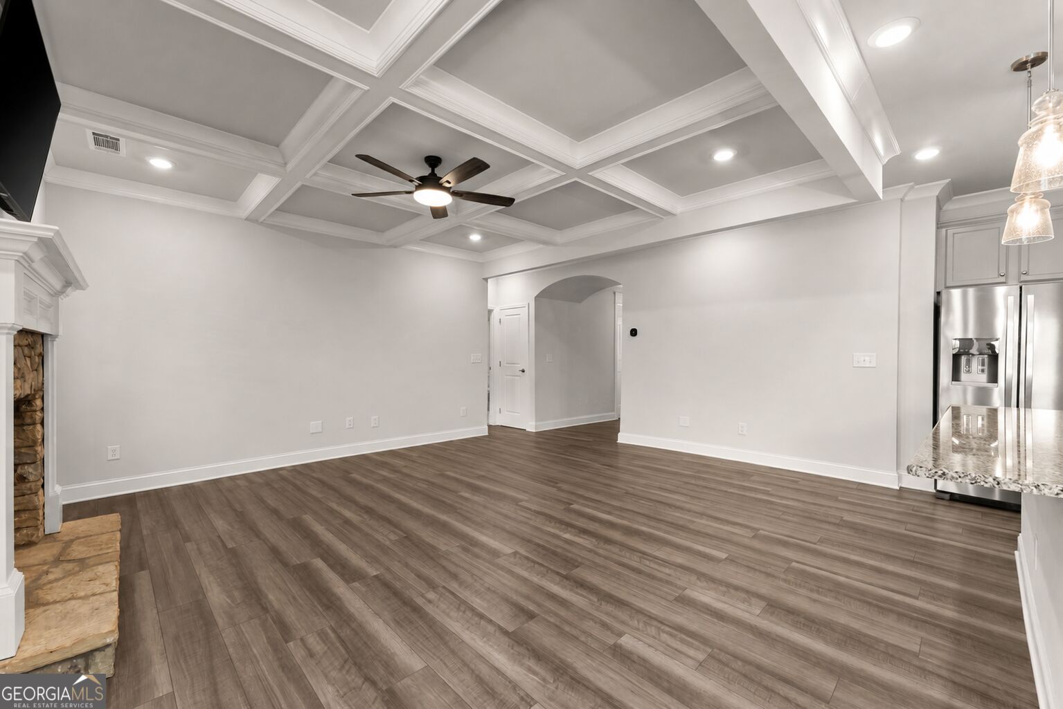 7129 Birch View Court Property Photo 7