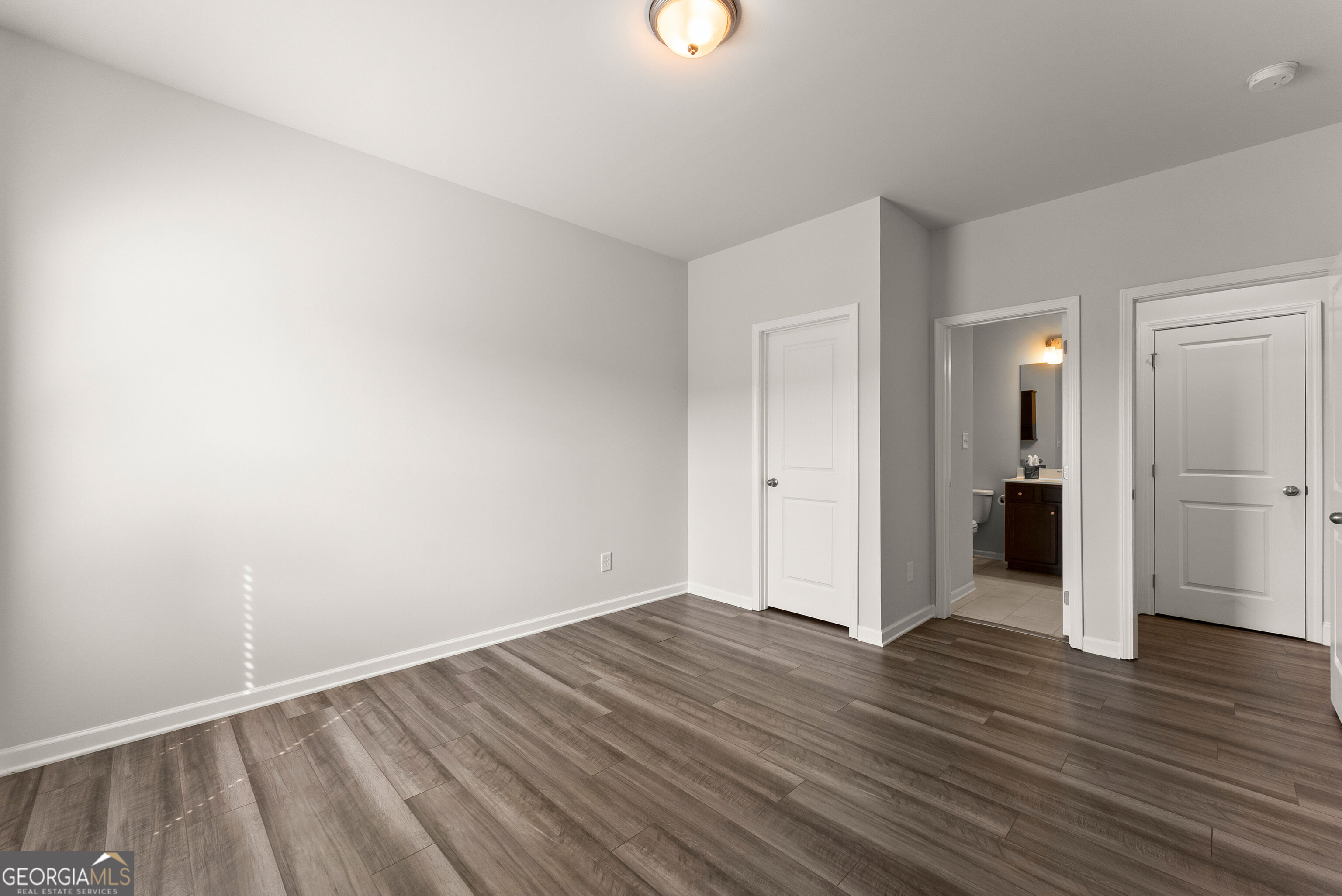 7129 Birch View Court Property Photo 25