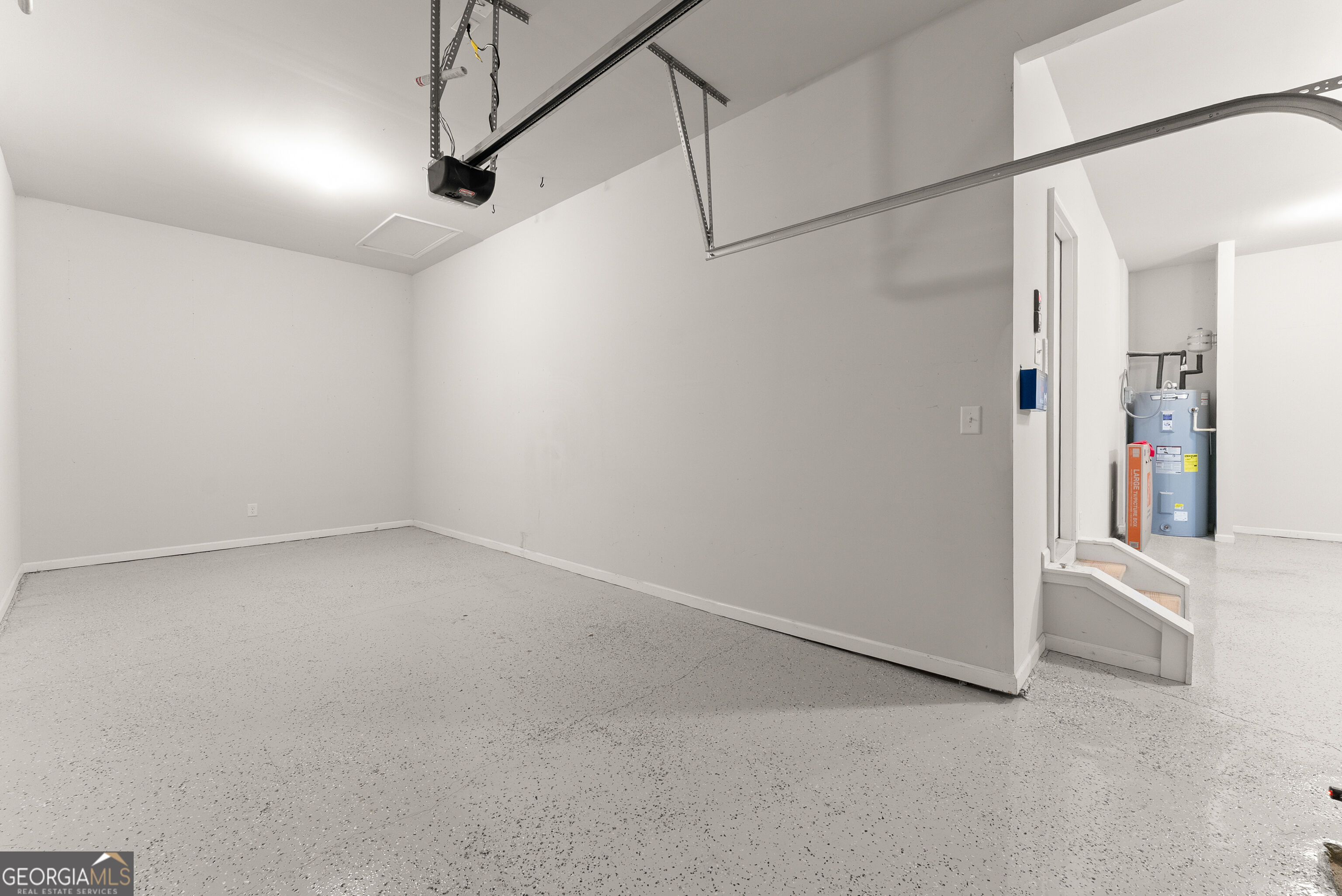 7129 Birch View Court Property Photo 29