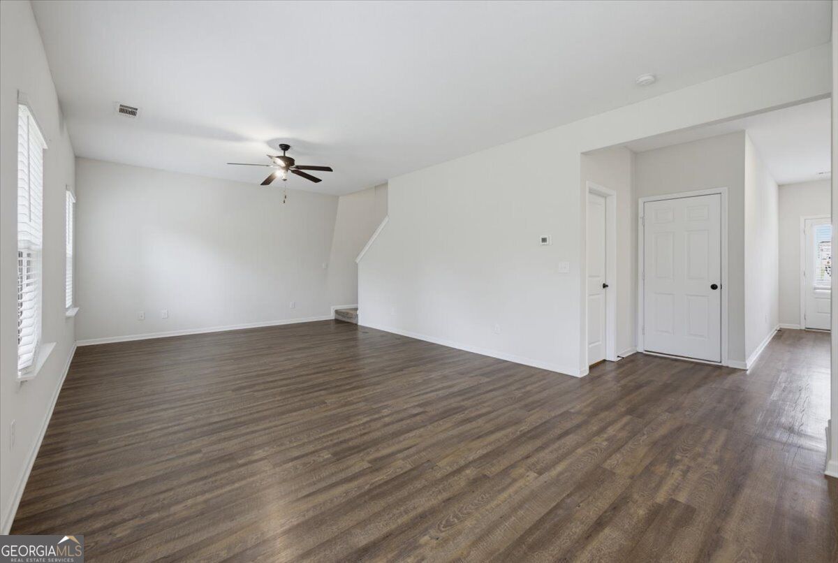 446 Samara Court Property Photo 16